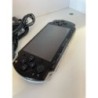 PSP slim sony playstation portable rankinė konsolė su žaidimais su 10 zaidimu, su pakrovėju. Atrištas