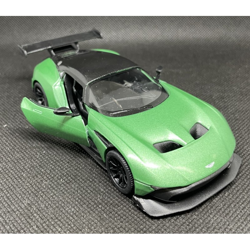 Aston Martin Vulcan, 1/38 mastelis (4 spalvos) KINSMART automobilis