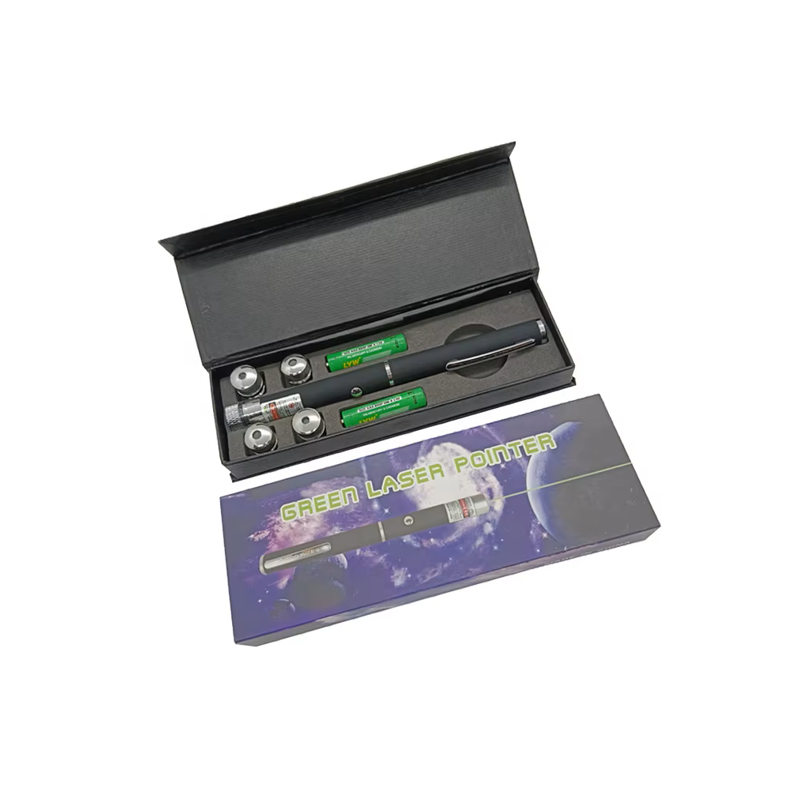 Lazeris su 5 skirtingais efektų antgaliais (5in1), pridedamos 2 AAA baterijos. Green Laser Pointer