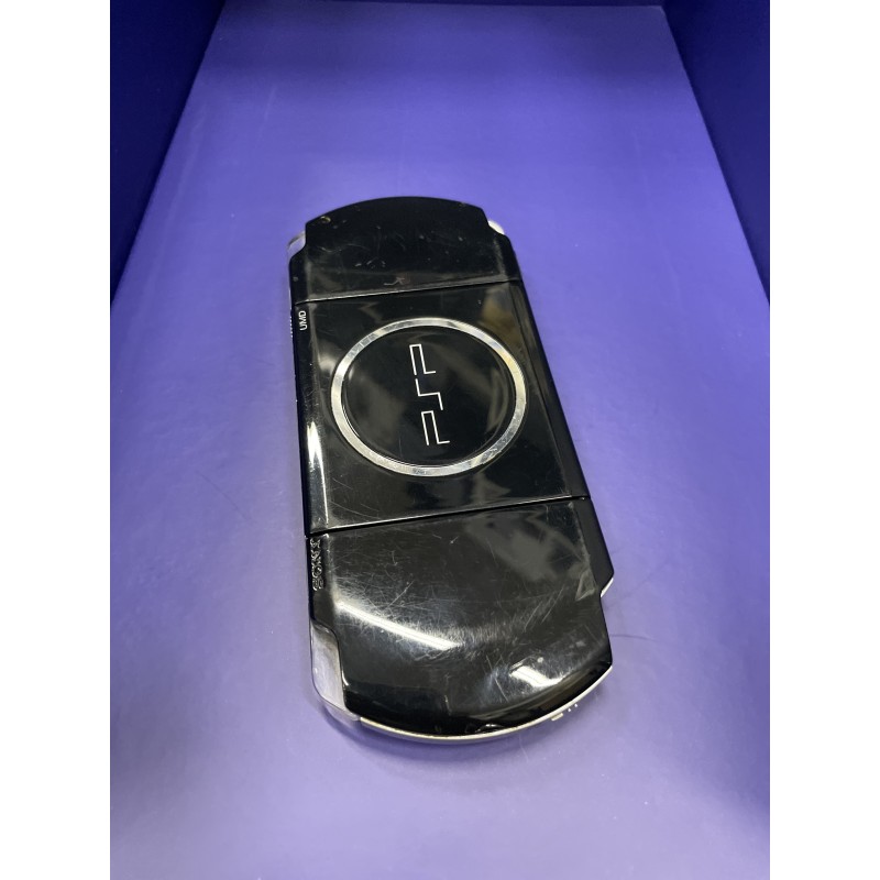 SONY PSP 3004 Slim Playstation Portable rankinė konsolė su žaidimais, su pakrovėju, NAUDOTA
