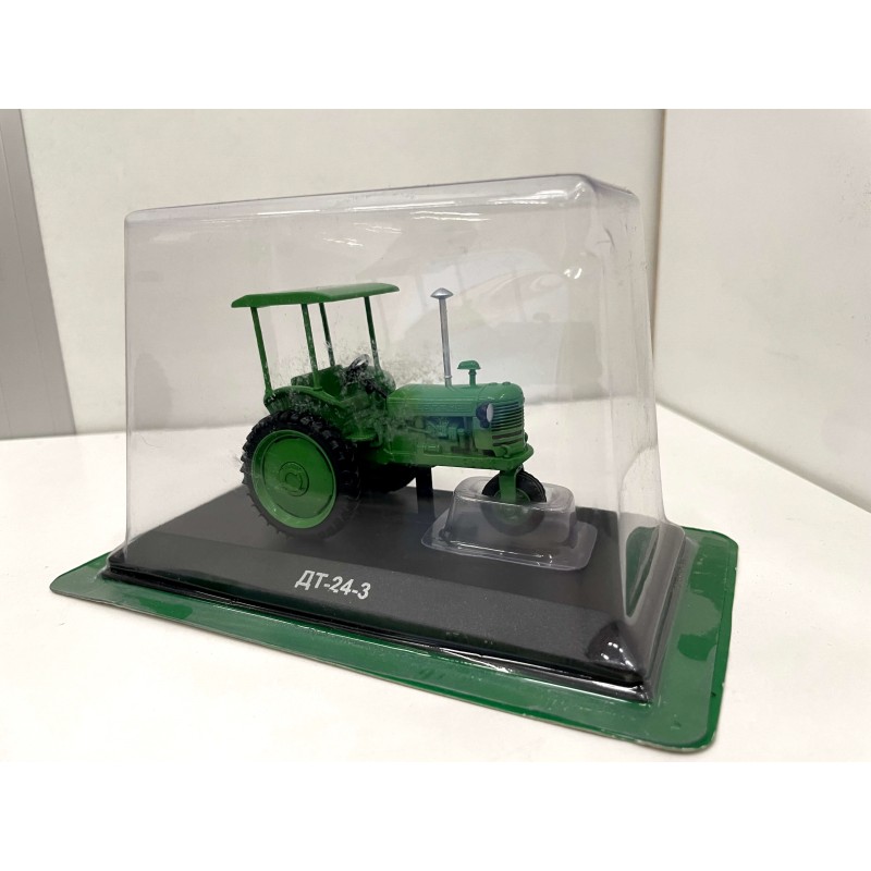 DT-24-3, 1:43, Hachette