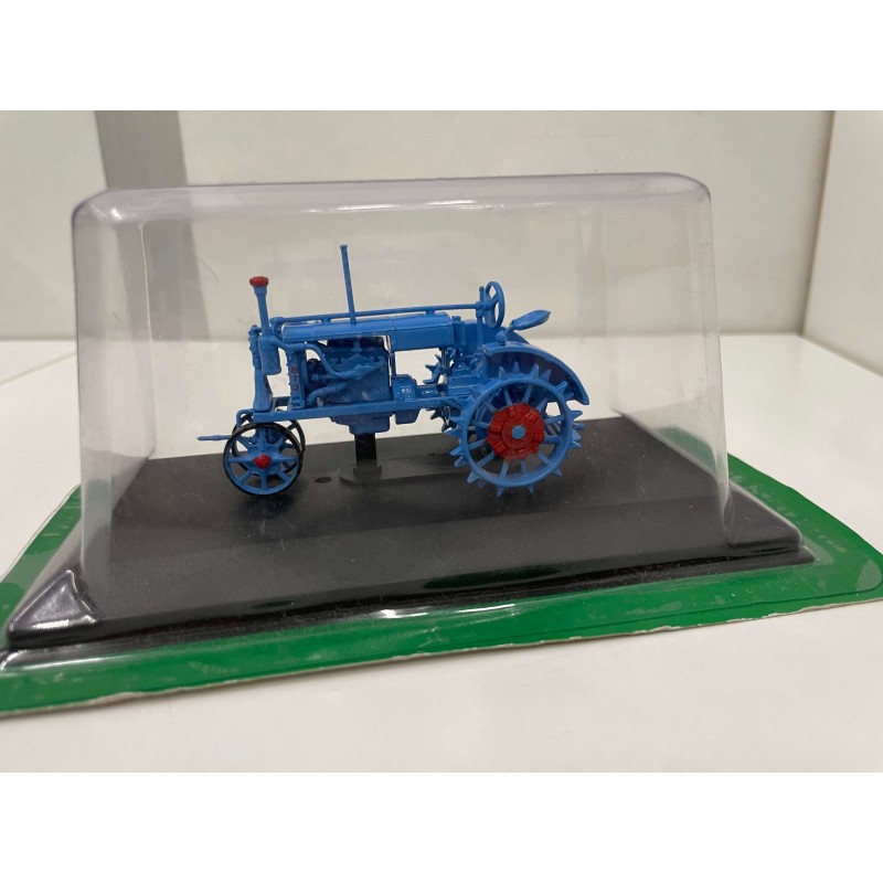 Universal-1, 1:43, Hachette