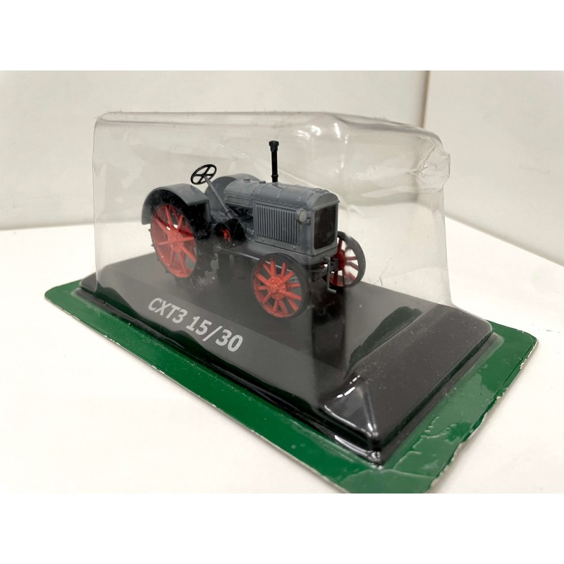 CXT3 15/30, 1:43, Hachette