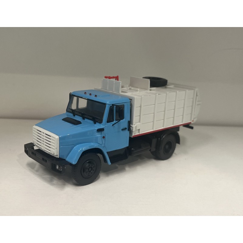 Gaz-4333 1:43 AIST
