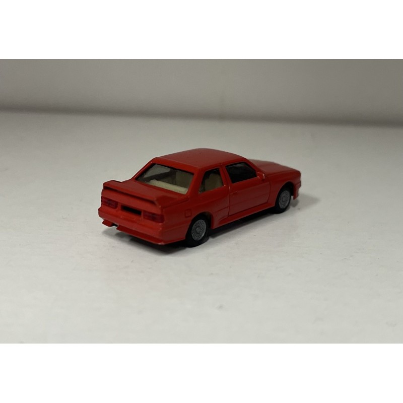 BMW e30 3 serija 1:87 Herpa