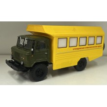 Gaz-66 sanitarinis 1:43