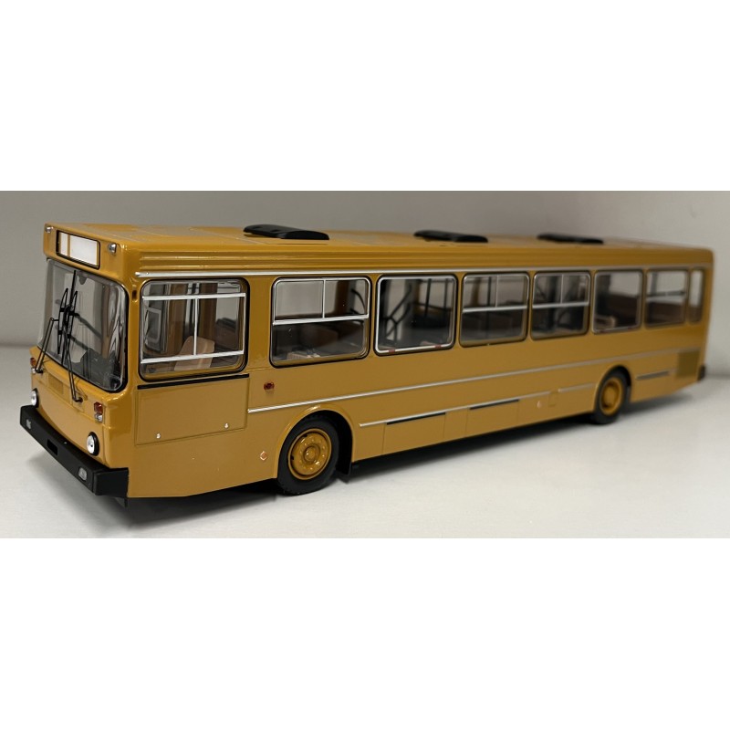Liaz 5256 1:43 Demprice-classicbus