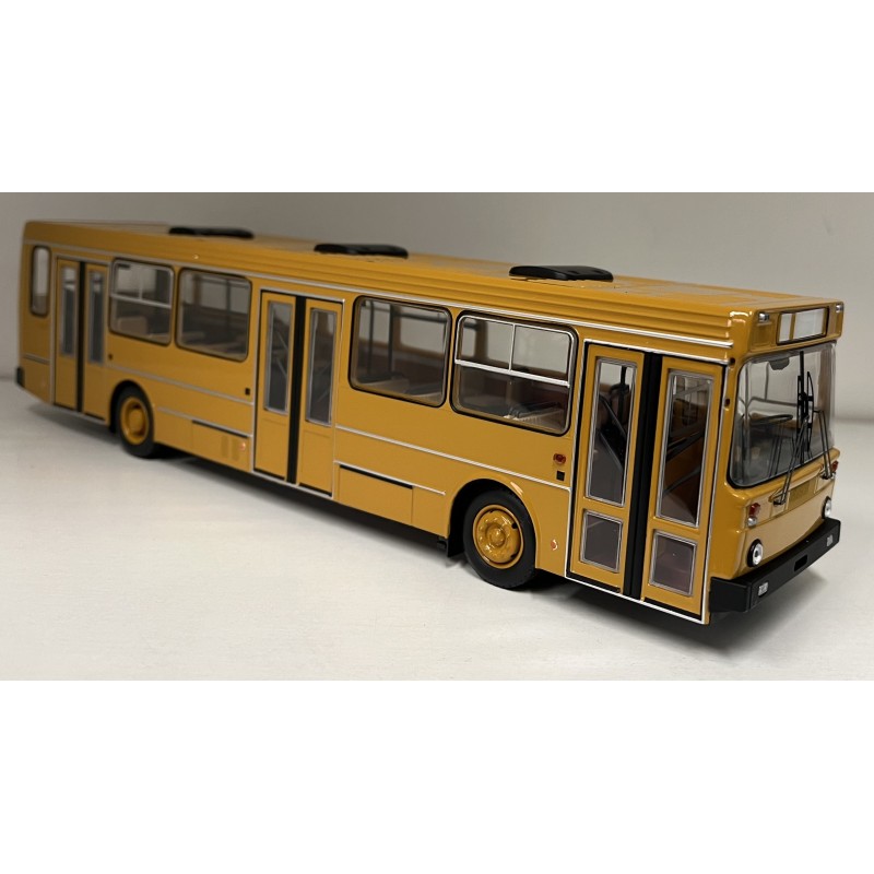 Liaz 5256 1:43 Demprice-classicbus