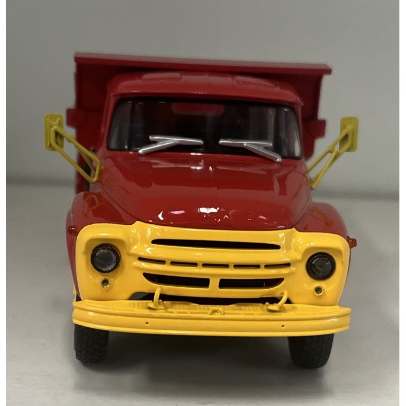 Zil-mmz-555 1:43 AIST