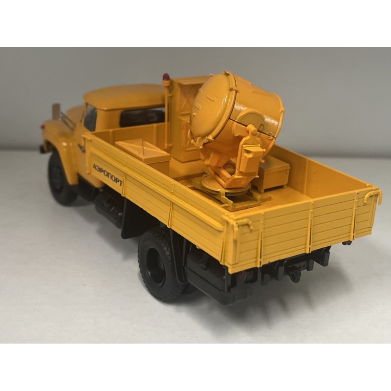Zil-130 1:43 AIST