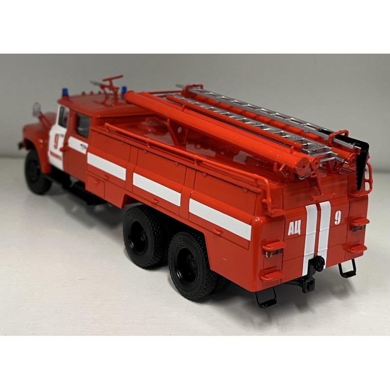 Zil133-181 1:43 AIST