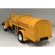 Maz-200 1:43 AIST