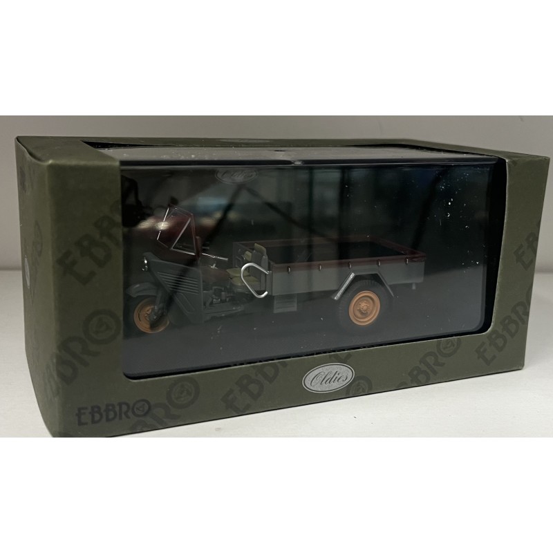 Mazda Ct/1200 1950 1:43 Ebbro