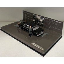 Mercedes-Benz  300 Sel presidental car 1:43 Minichamps