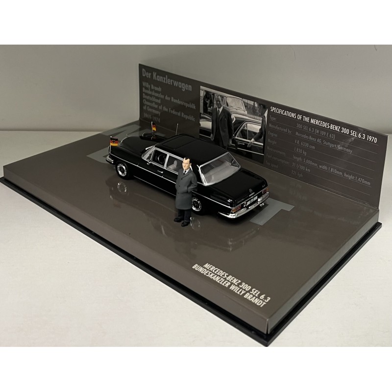 Mercedes-Benz  300 Sel presidental car 1:43 Minichamps