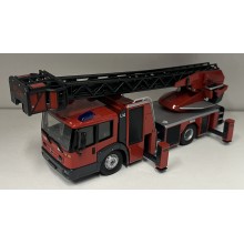 Mercedes-Benz  Econic DL32  1:43 wiking