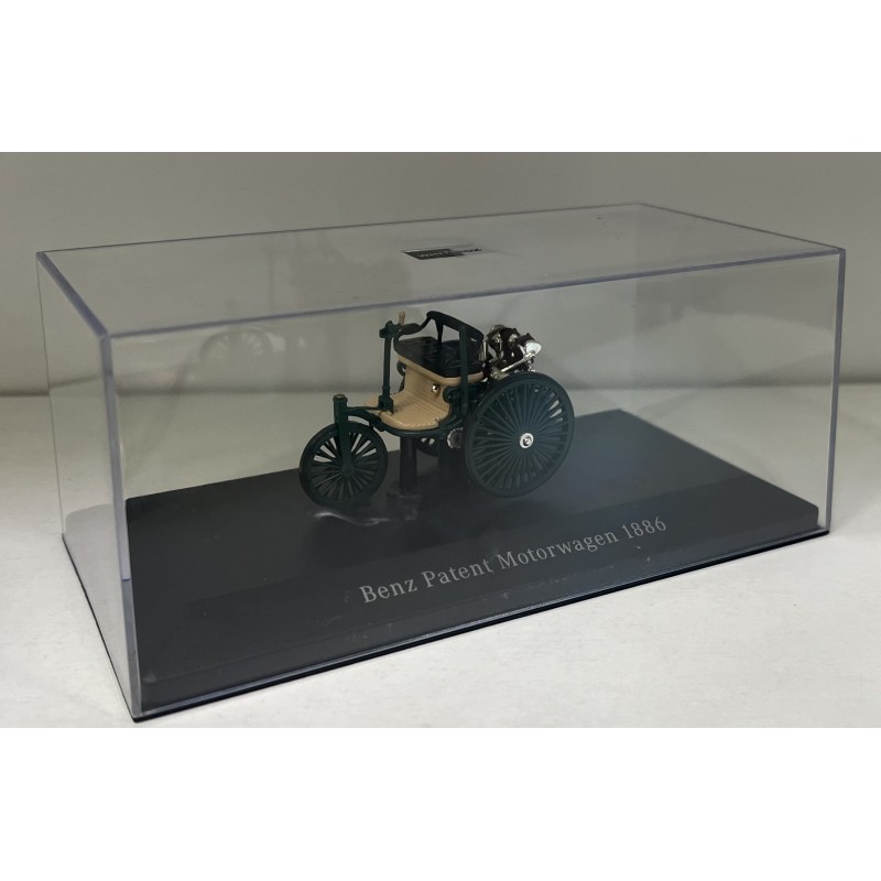 Mercedes-Benz Motorwagen 1:43 minichamps