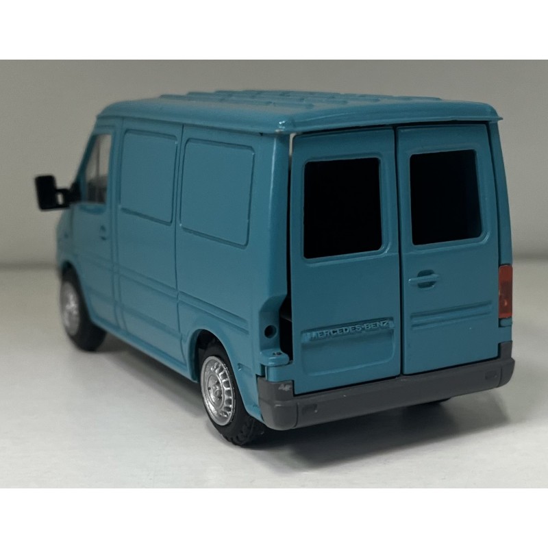 Mercedes-Benz sprinter 1:43 NZG