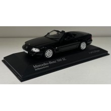 Mercedes-Benz 500sl1:43 Minichamps