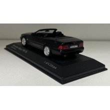 Mercedes-Benz 500sl1:43 Minichamps