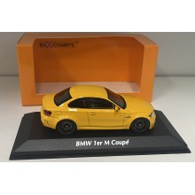 BMW 1er M coupe 1:43 maxichamps