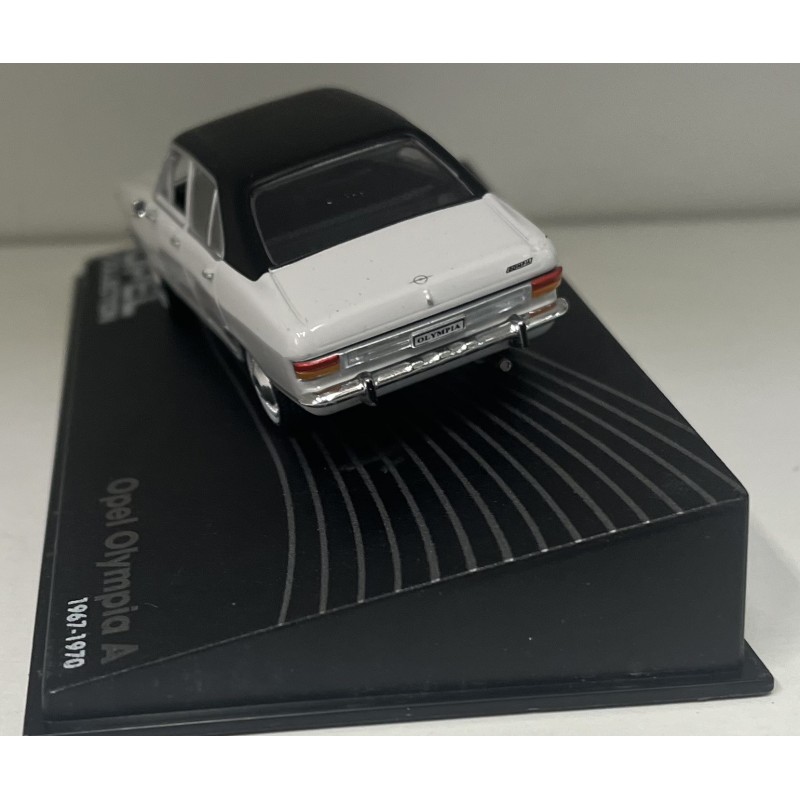 Opel Olympia A 1967 1:43 IXO