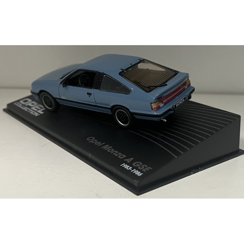 Opel  Monza 1:43 IXO