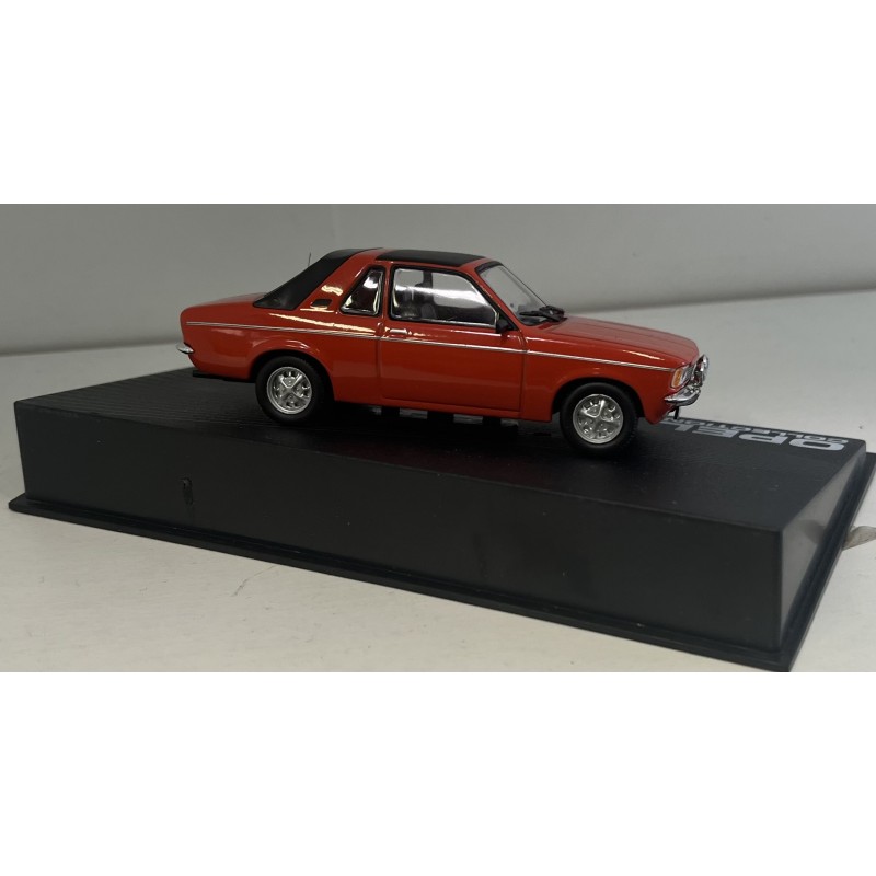 Opel  Kaddet 1:43 IXO