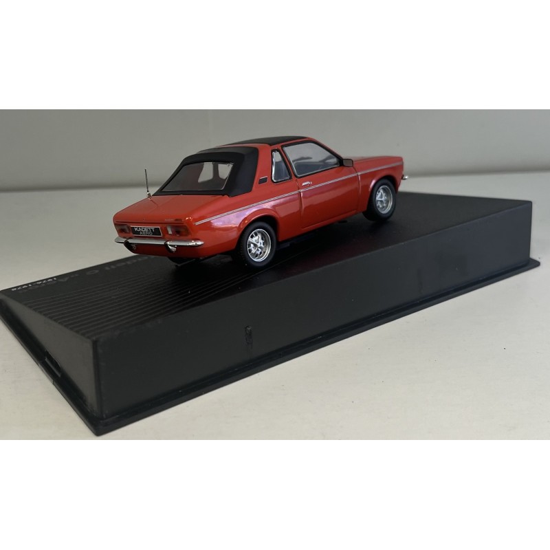 Opel  Kaddet 1:43 IXO