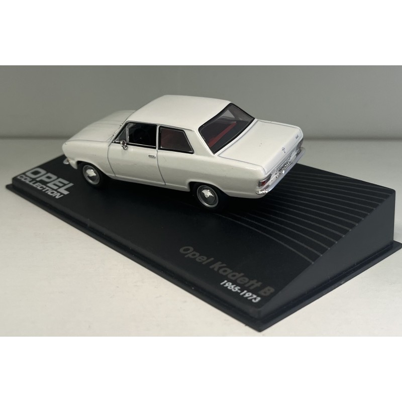 Opel  Kaddet B 1:43 IXO