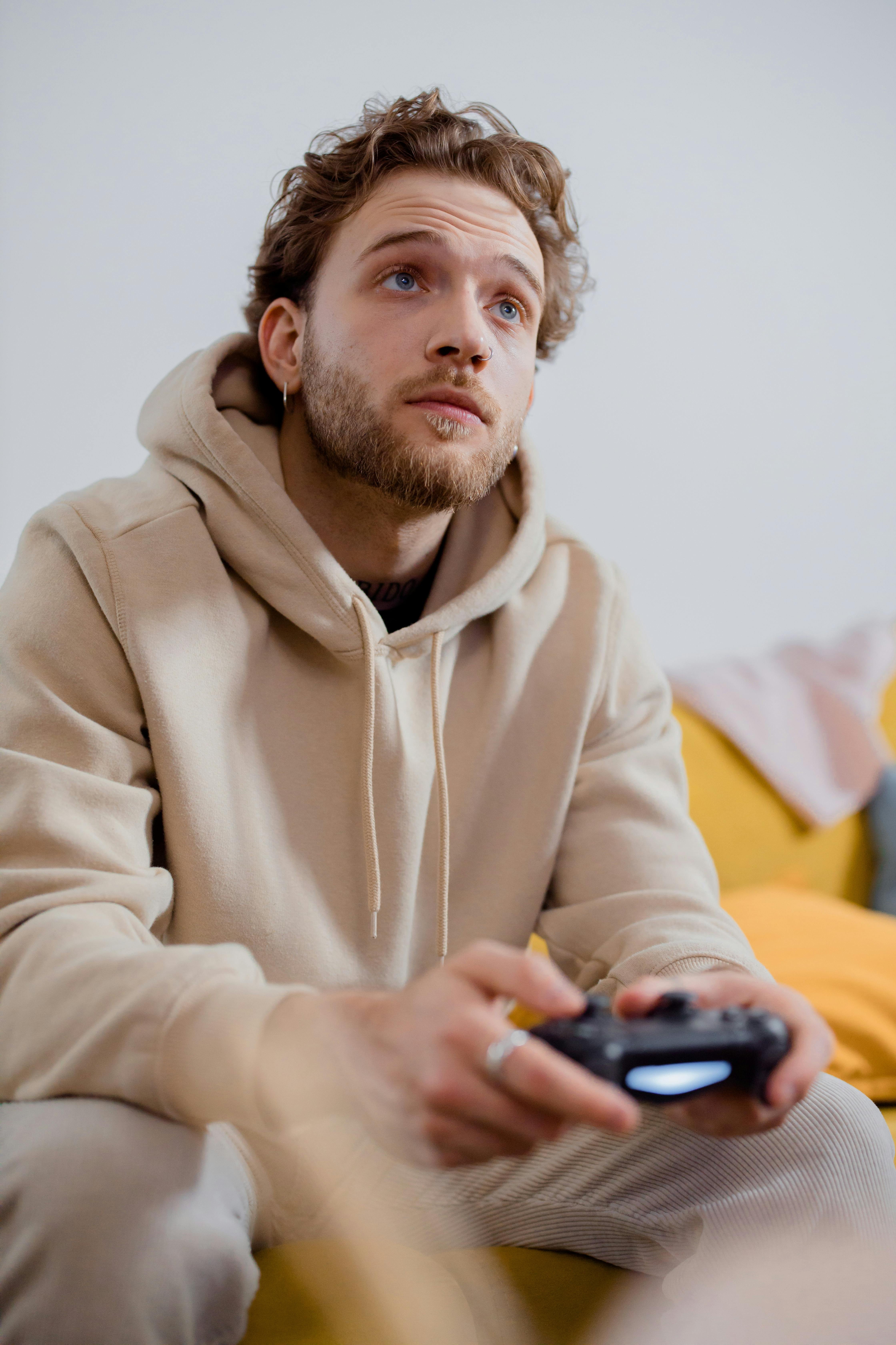 Kokie legendiniai PS2 žaidimai, kuriuos verta išbandyti?